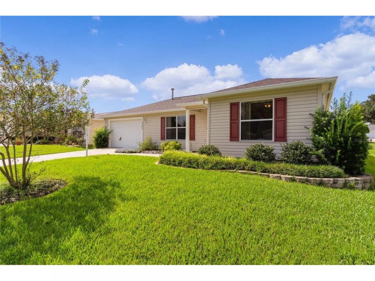 Picture of Home For Sale in The Villages, Florida, United States