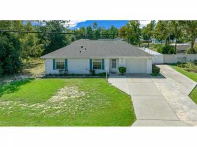 Home For Sale in Summerfield, Florida