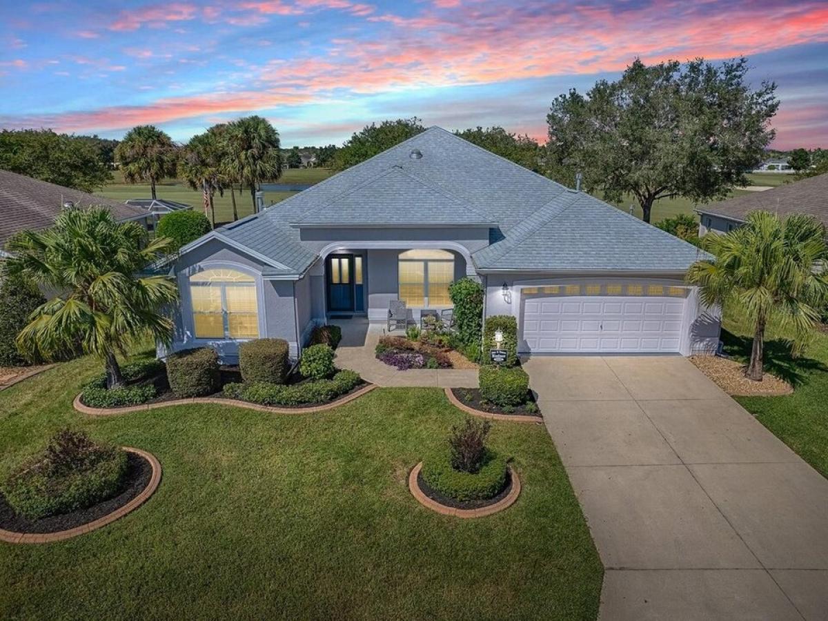 Picture of Home For Sale in The Villages, Florida, United States