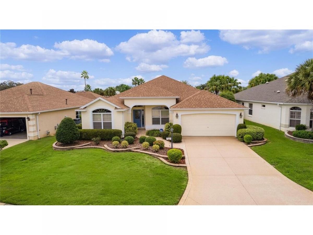 Picture of Home For Sale in The Villages, Florida, United States