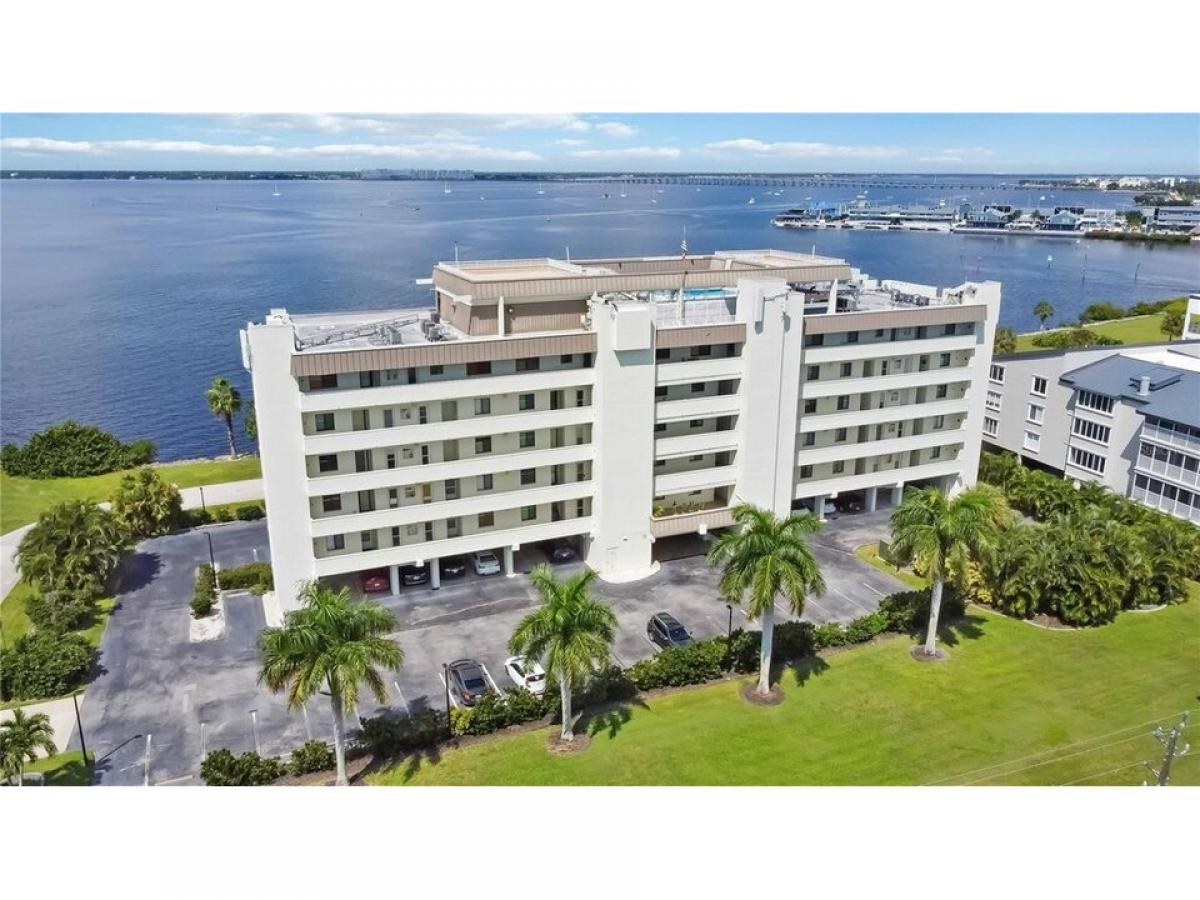 Picture of Home For Sale in Punta Gorda, Florida, United States