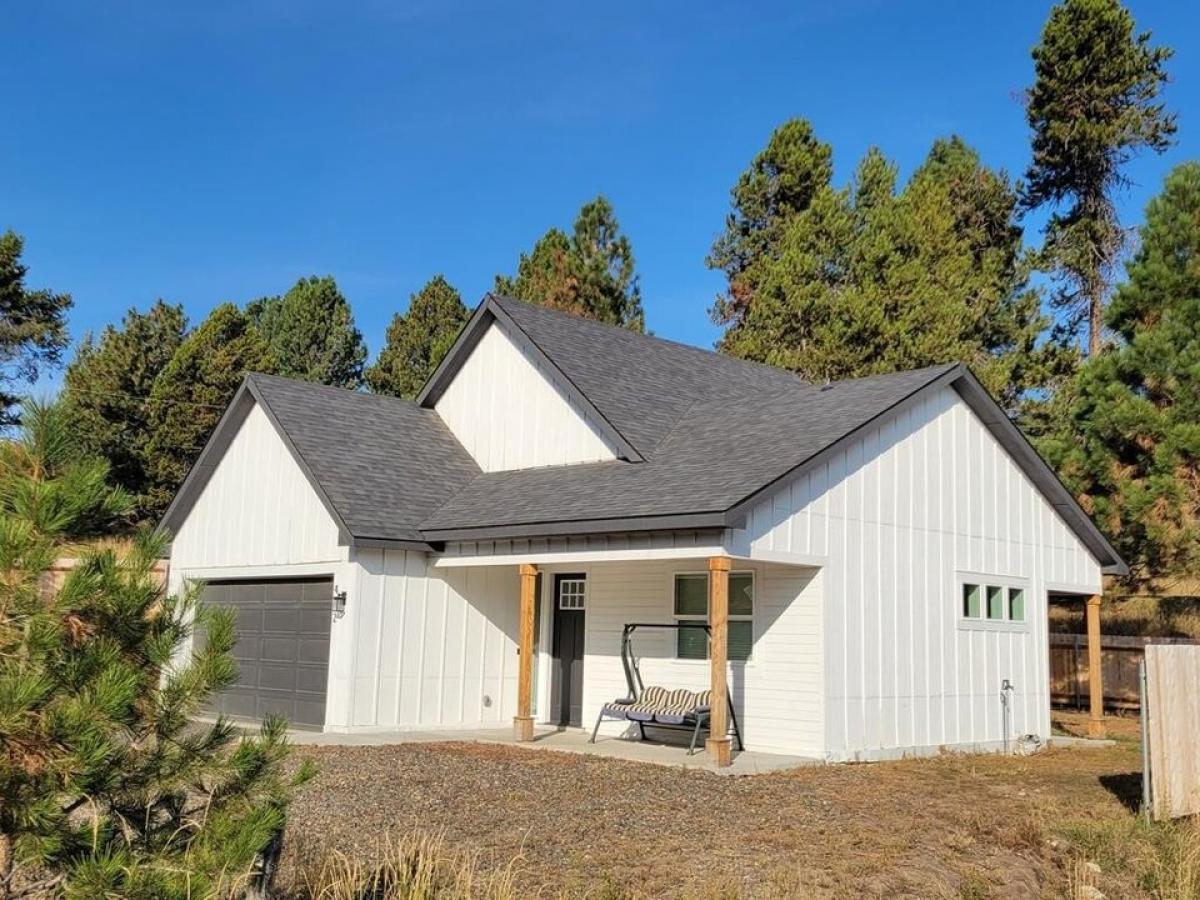 Picture of Home For Sale in Cascade, Idaho, United States