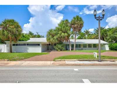 Home For Sale in Fort Lauderdale, Florida