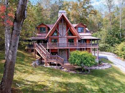 Home For Sale in New Tazewell, Tennessee