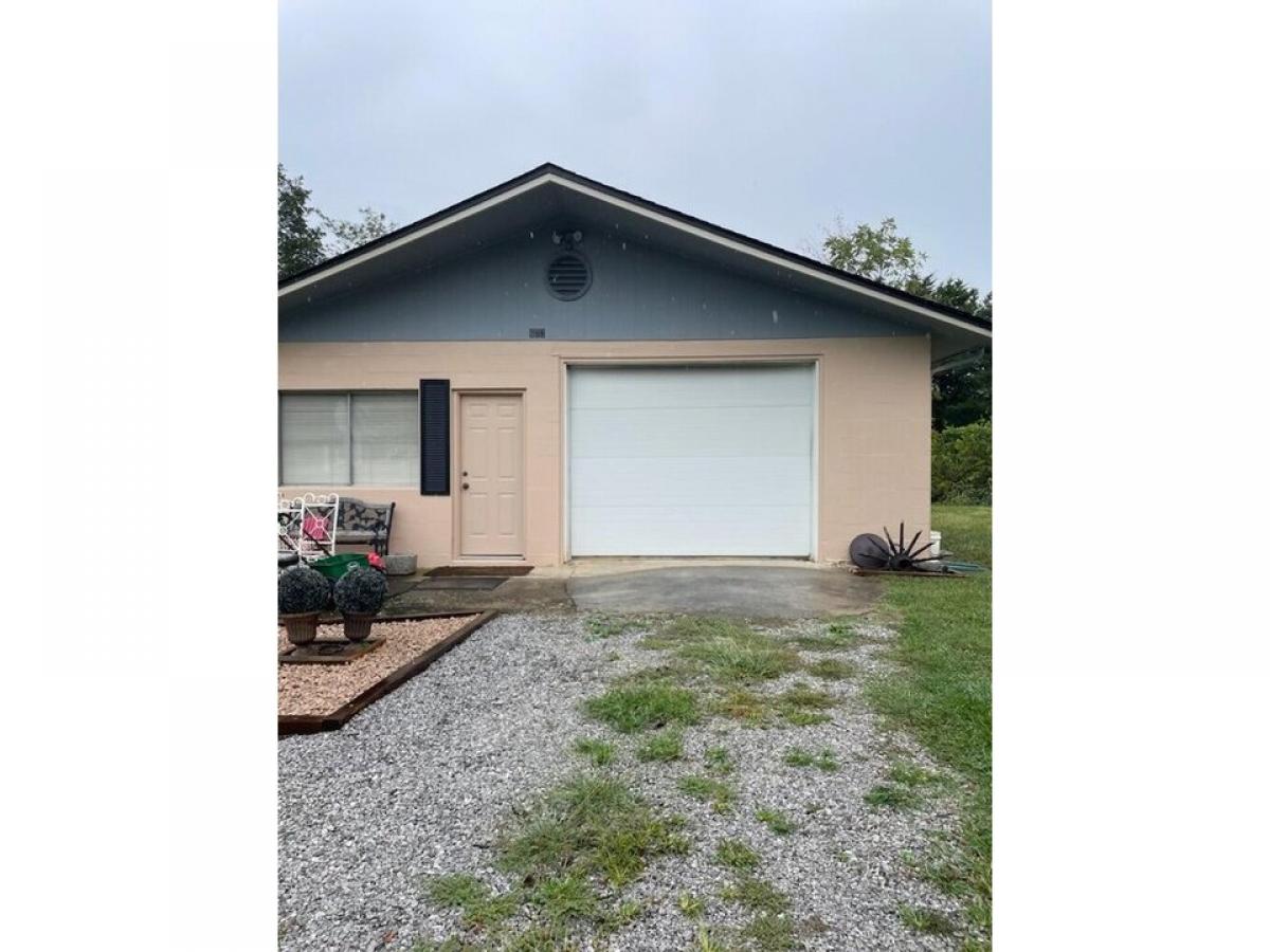 Picture of Home For Sale in Talbott, Tennessee, United States