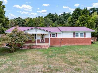 Home For Sale in Chuckey, Tennessee