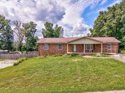 Home For Sale in Morristown, Tennessee