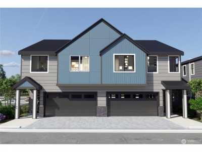 Home For Sale in Bothell, Washington