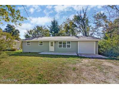 Home For Sale in Crossville, Tennessee