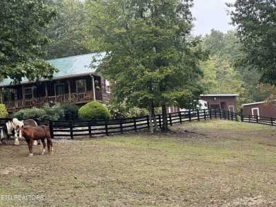 Home For Sale in Jamestown, Tennessee