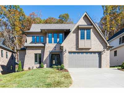 Home For Sale in Knoxville, Tennessee