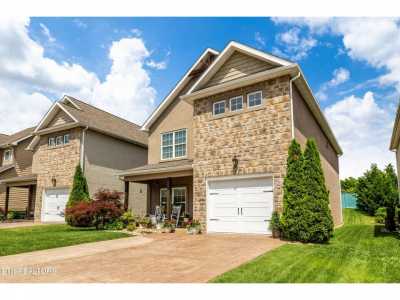 Home For Sale in Knoxville, Tennessee