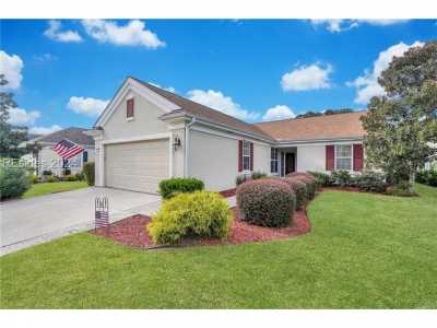 Home For Sale in Bluffton, South Carolina