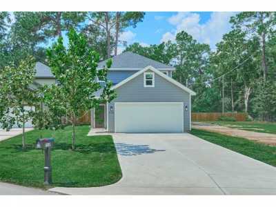 Home For Sale in Conroe, Texas