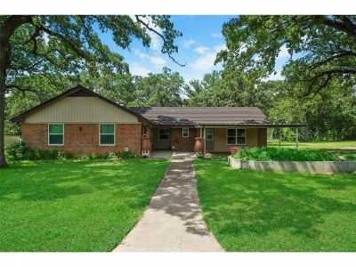 Home For Sale in Hempstead, Texas