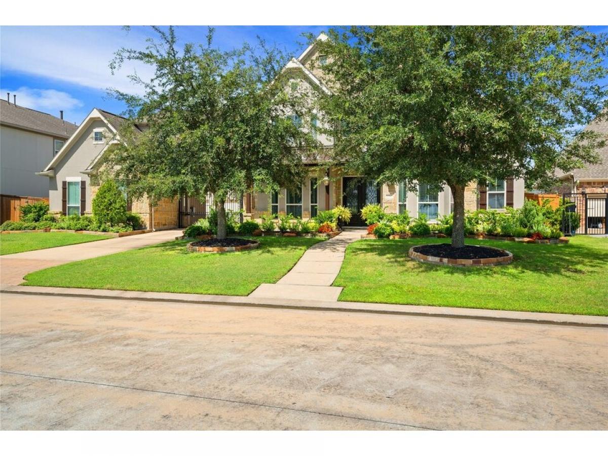 Picture of Home For Sale in Cypress, Texas, United States