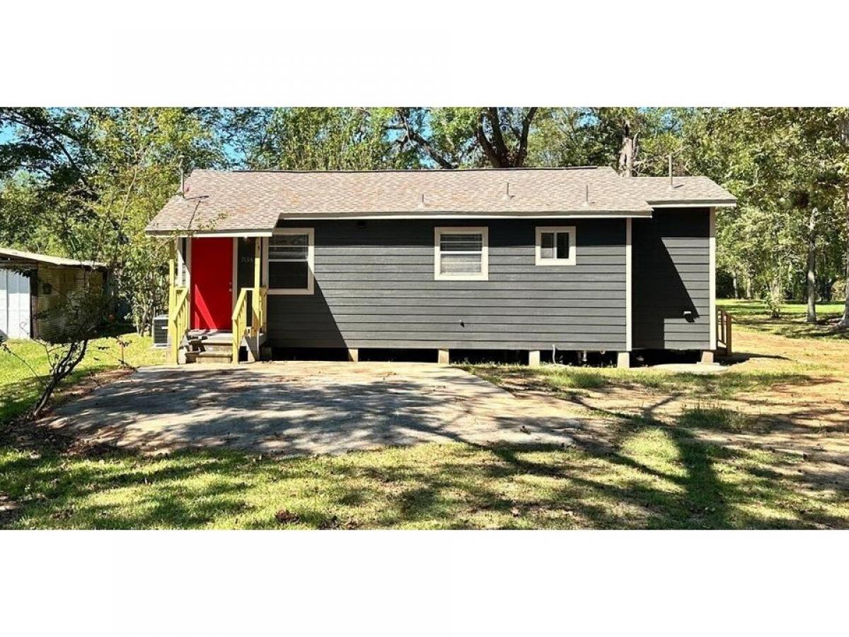 Picture of Home For Rent in Ames, Texas, United States