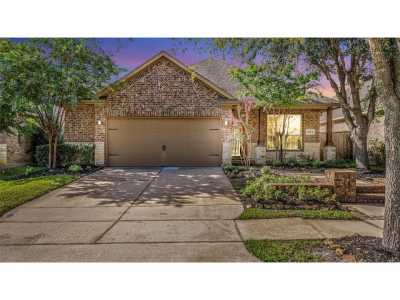 Home For Sale in Cypress, Texas