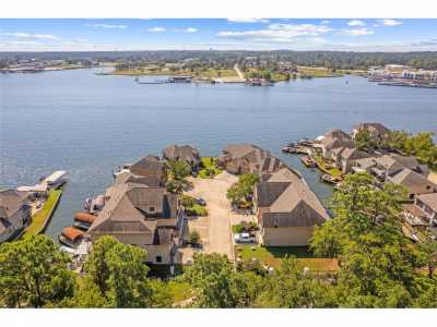 Home For Sale in Conroe, Texas