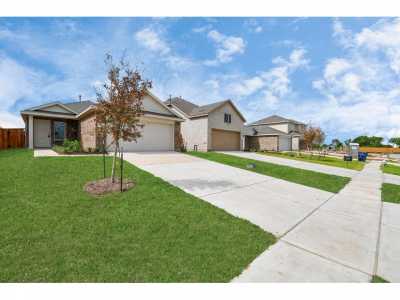 Home For Rent in Angleton, Texas