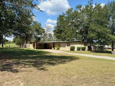 Home For Sale in Buffalo, Texas