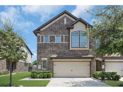 Home For Sale in Rosenberg, Texas