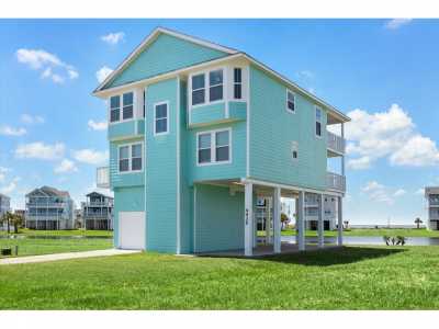 Home For Sale in Galveston, Texas