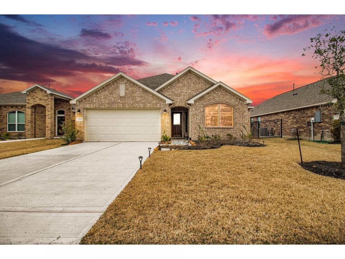 Picture of Home For Sale in Texas City, Texas, United States