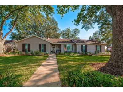 Home For Sale in East Bernard, Texas