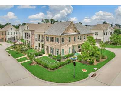 Home For Sale in The Woodlands, Texas