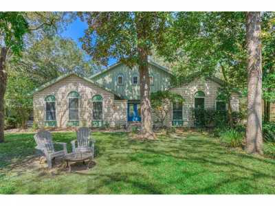 Home For Sale in Conroe, Texas