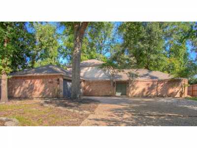 Home For Sale in Huntsville, Texas