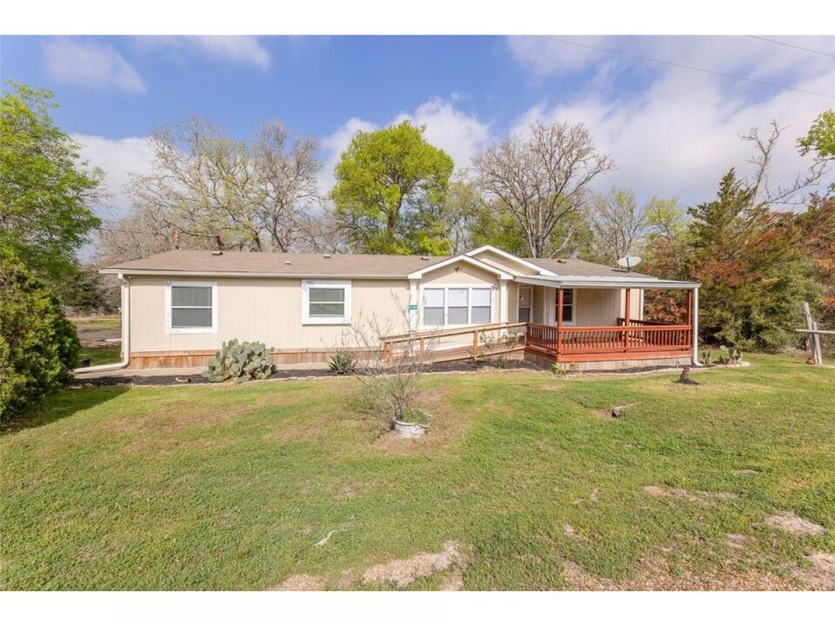 Picture of Home For Sale in Somerville, Texas, United States