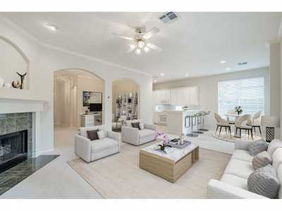 Home For Sale in The Woodlands, Texas