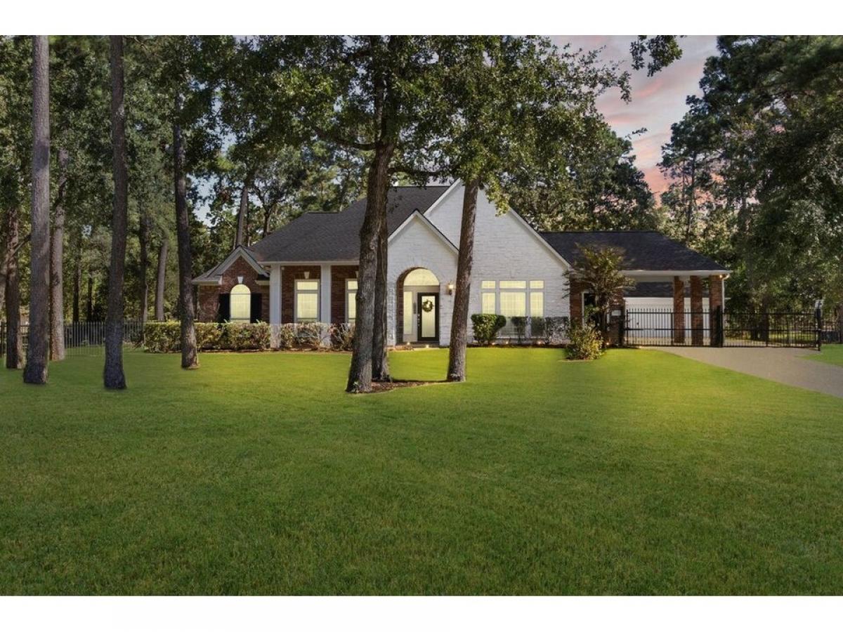 Picture of Home For Sale in Spring, Texas, United States