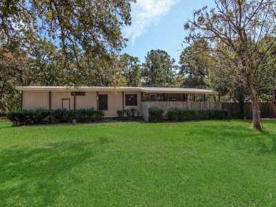 Home For Sale in Huntsville, Texas