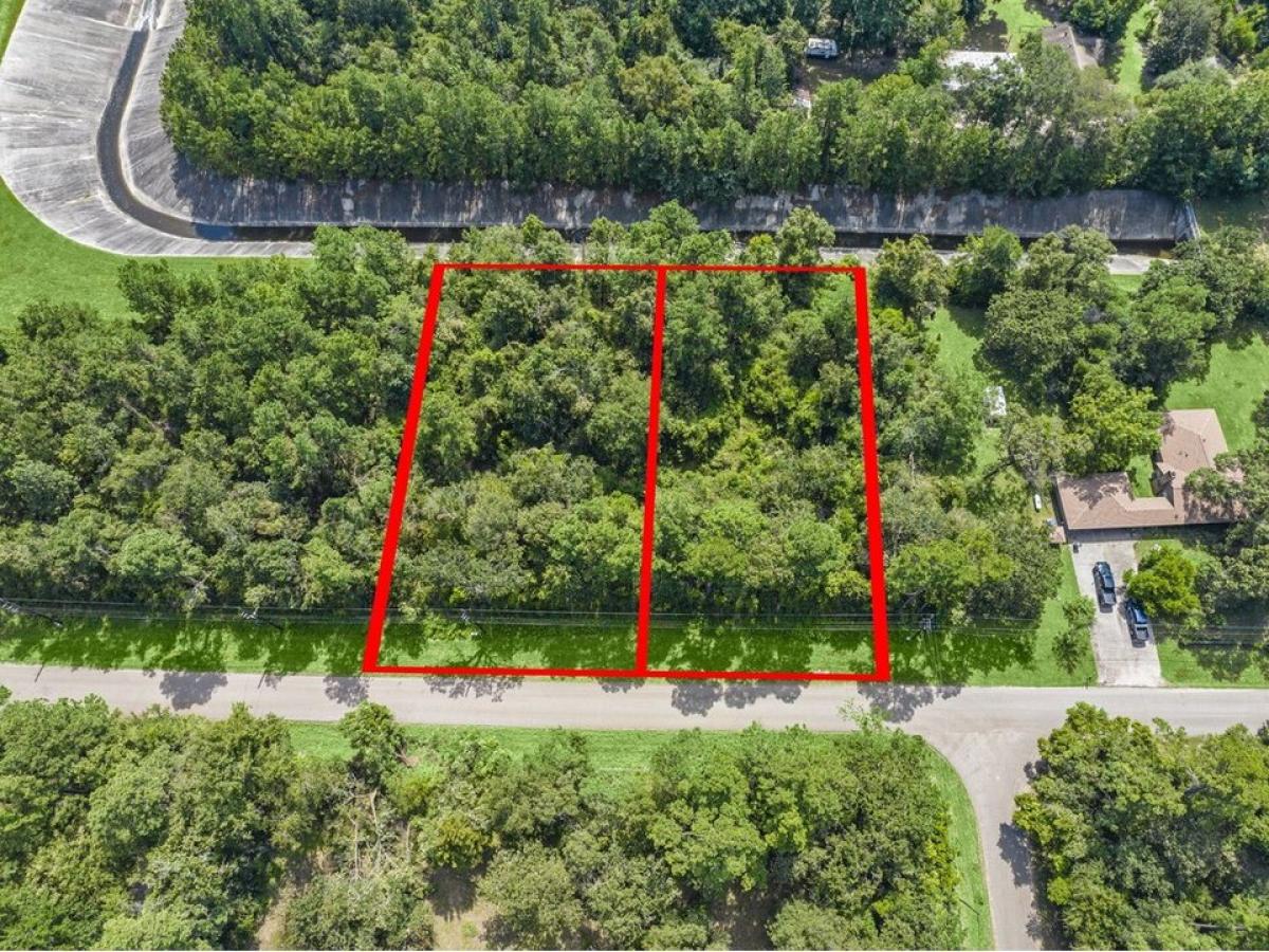 Picture of Residential Land For Sale in Conroe, Texas, United States