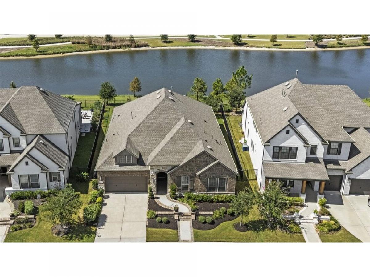 Picture of Home For Sale in Cypress, Texas, United States