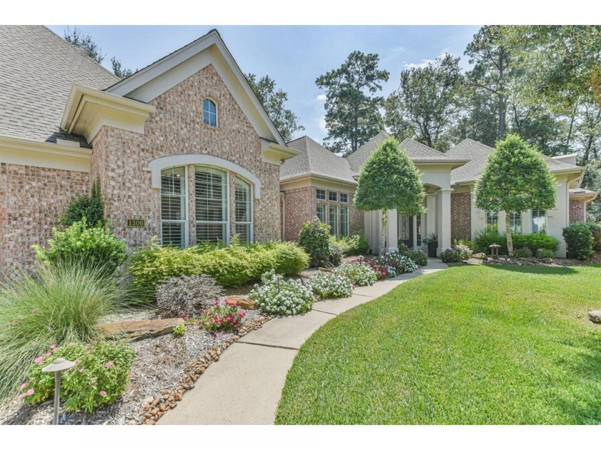 Picture of Home For Sale in Kingwood, Texas, United States