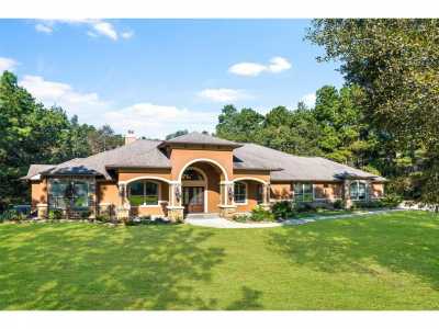 Home For Sale in Montgomery, Texas