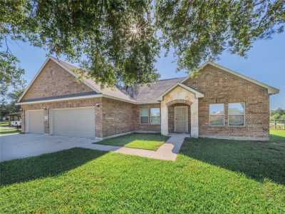 Home For Sale in Angleton, Texas