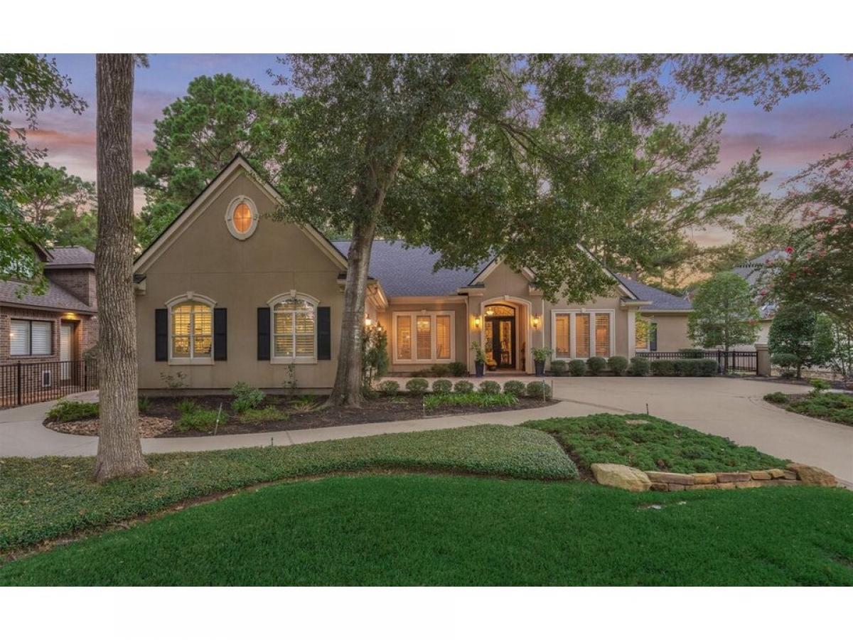 Picture of Home For Sale in Montgomery, Texas, United States