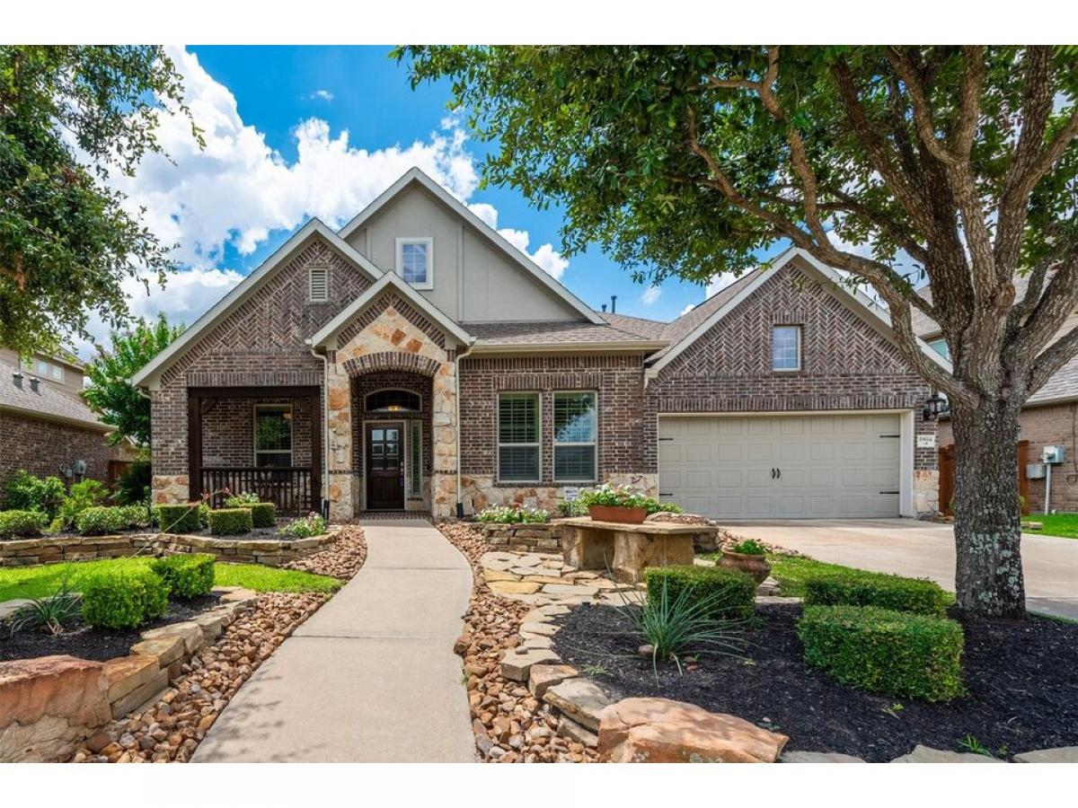 Picture of Home For Sale in Cypress, Texas, United States