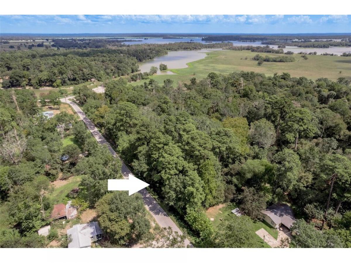 Picture of Residential Land For Sale in Huntsville, Texas, United States