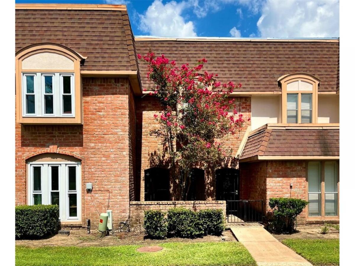 Picture of Home For Sale in Missouri City, Texas, United States