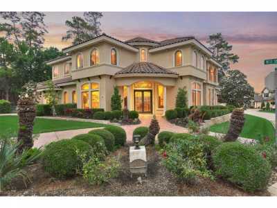 Home For Sale in Montgomery, Texas