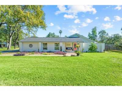 Home For Sale in Magnolia, Texas