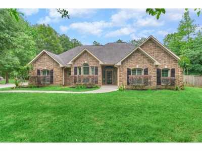 Home For Sale in Conroe, Texas