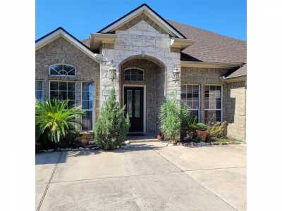 Home For Sale in Cypress, Texas