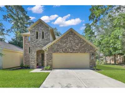 Home For Sale in Montgomery, Texas